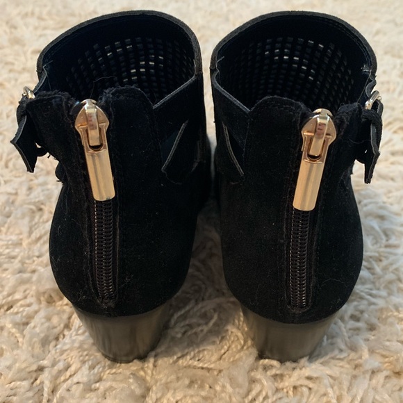 Black ankle boots - Picture 4 of 6